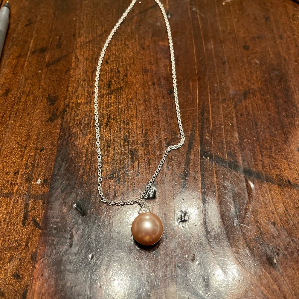 Silver Necklace with Pink Pearl